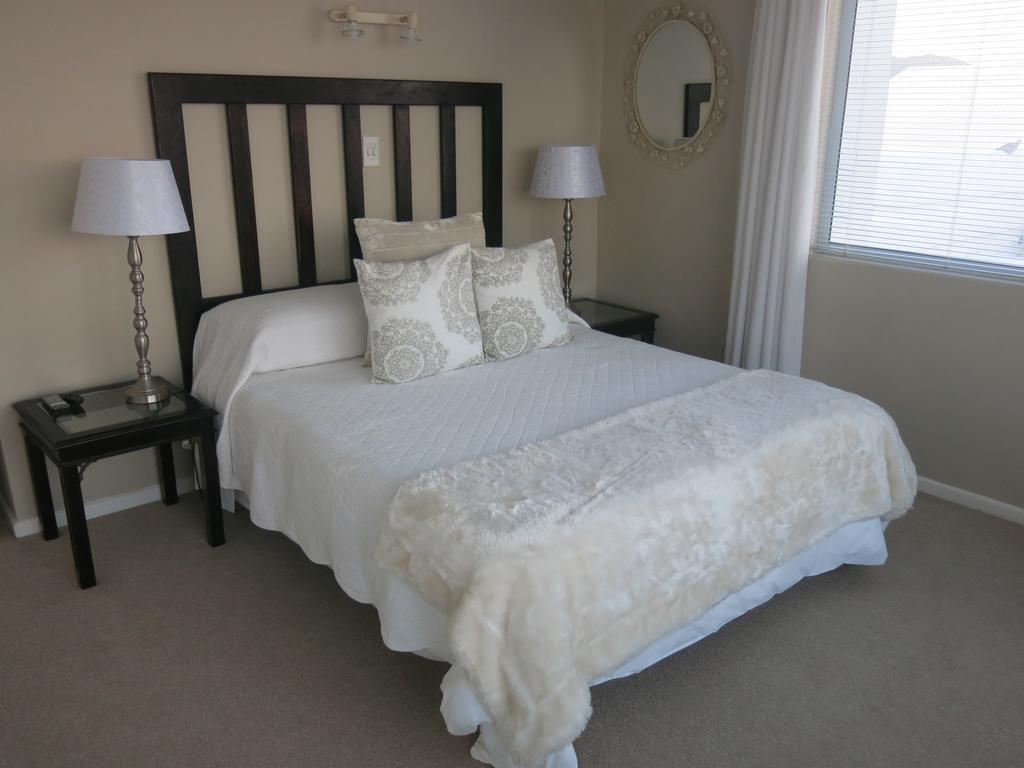 Beaumonte Guesthouse Херманус Екстериор снимка