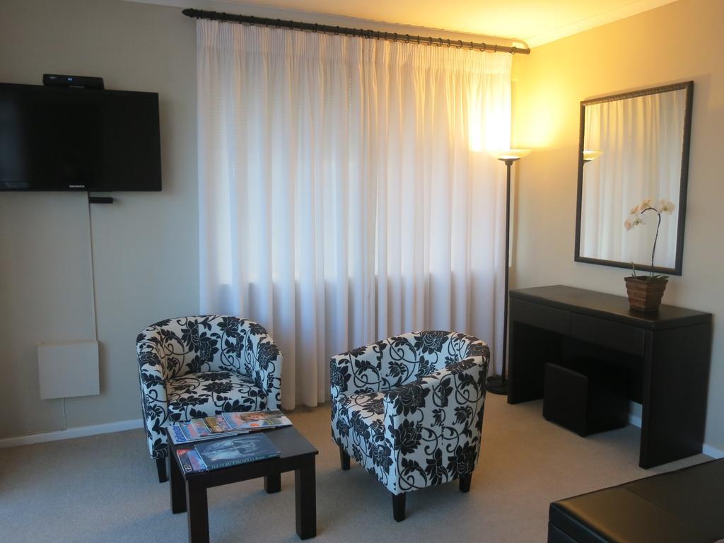 Beaumonte Guesthouse Херманус Екстериор снимка